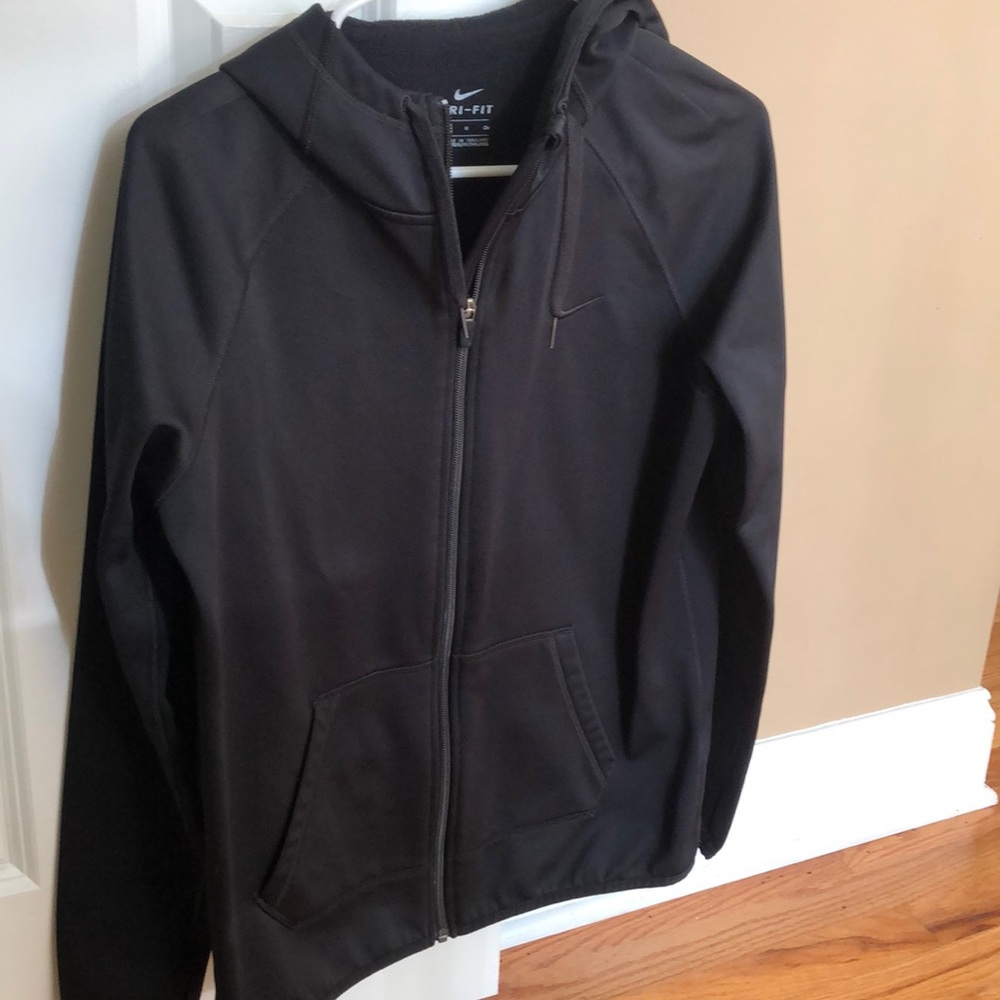 Women’s Nike black sweat jacket